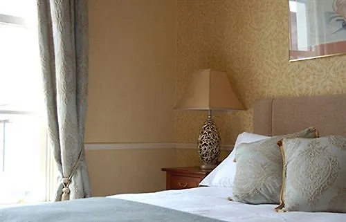 Guest house Latchfords Townhouse