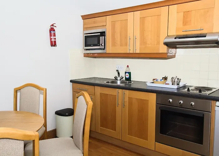 Latchfords Townhouse 3*