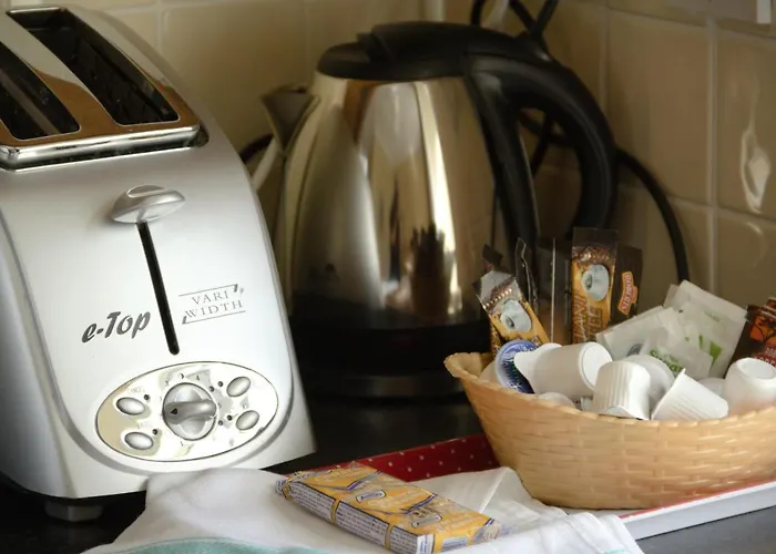 Latchfords Townhouse 3*