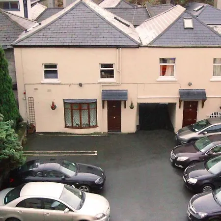 Latchfords Townhouse 3*