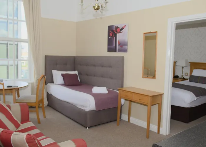 Latchfords Townhouse 3*