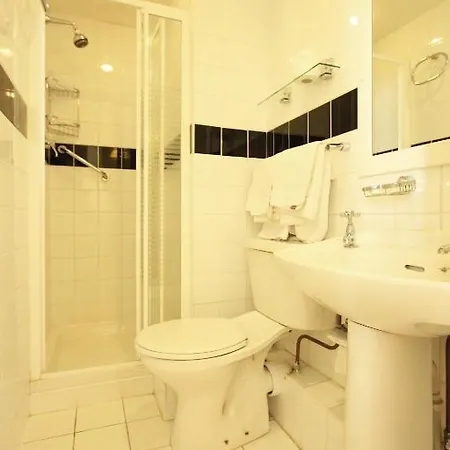 Penzion Latchfords Townhouse 3*